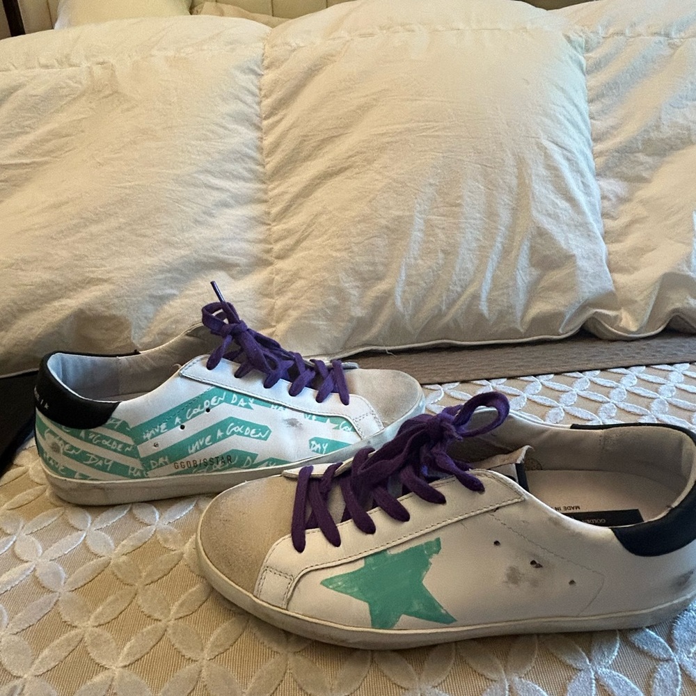 NWOT Golden Goose Women’s Sneakers Sz 39